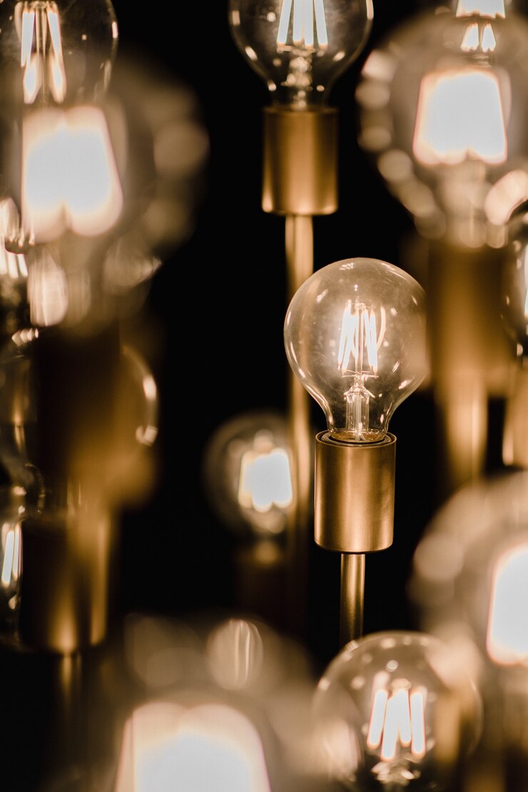 light-bulbs_417767-336